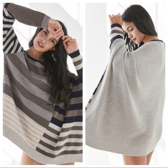 Urban Outfitters Silence + Noise Taylor Dolman Oversized Stripe Sweater Large - Picture 3 of 3
